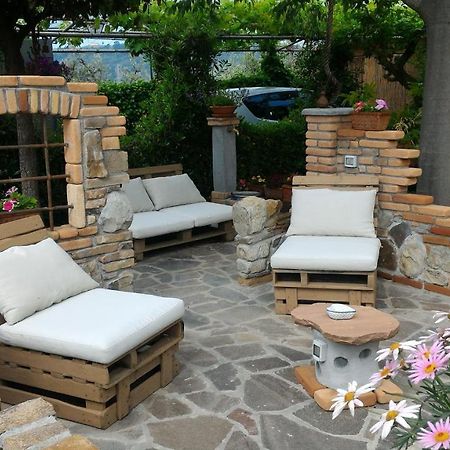 Bed And Breakfast Val Di Lupa คาสเตลลินา มาริตติมา ภายนอก รูปภาพ