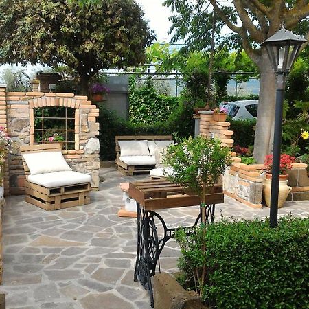 Bed And Breakfast Val Di Lupa คาสเตลลินา มาริตติมา ภายนอก รูปภาพ